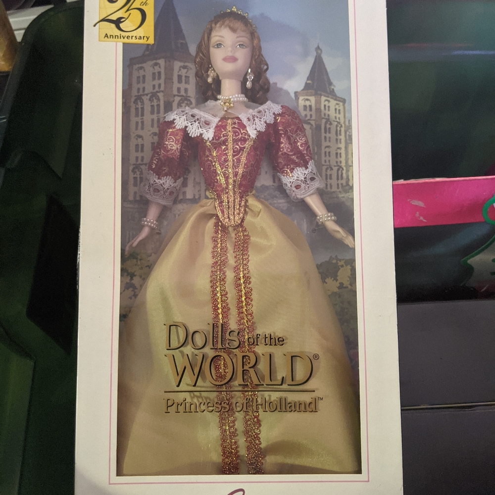 Barbie collector princessof Holland